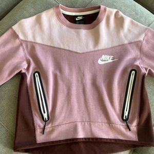 Nike Tech Crop Crew